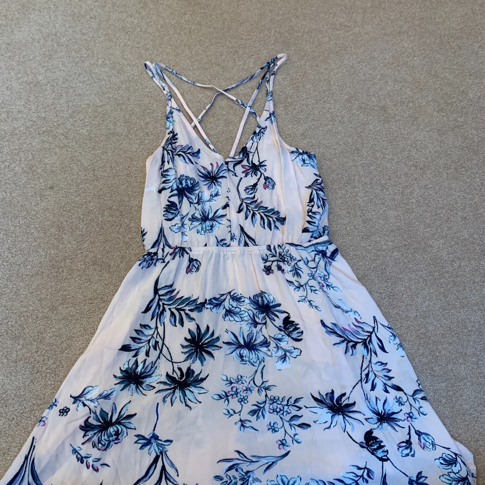 Kendall and Kylie dress